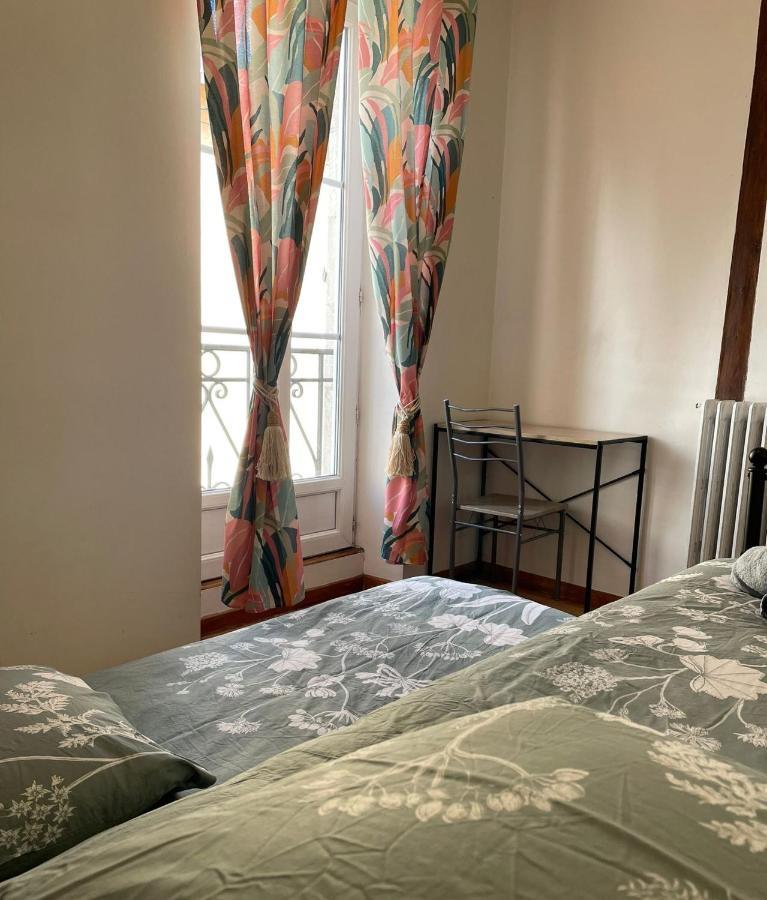 Eauchateau : 2 • Centre Historique Apartment Bourges